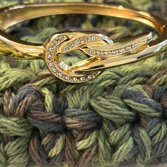 Gold -tone knot Bangle bracelet/ BEST OFFER EXCEPTED - Picture 2 of 8